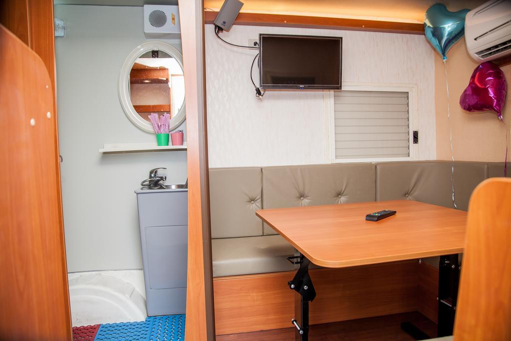 Taipei Hua Zhung Campsite Ngoại thất bức ảnh